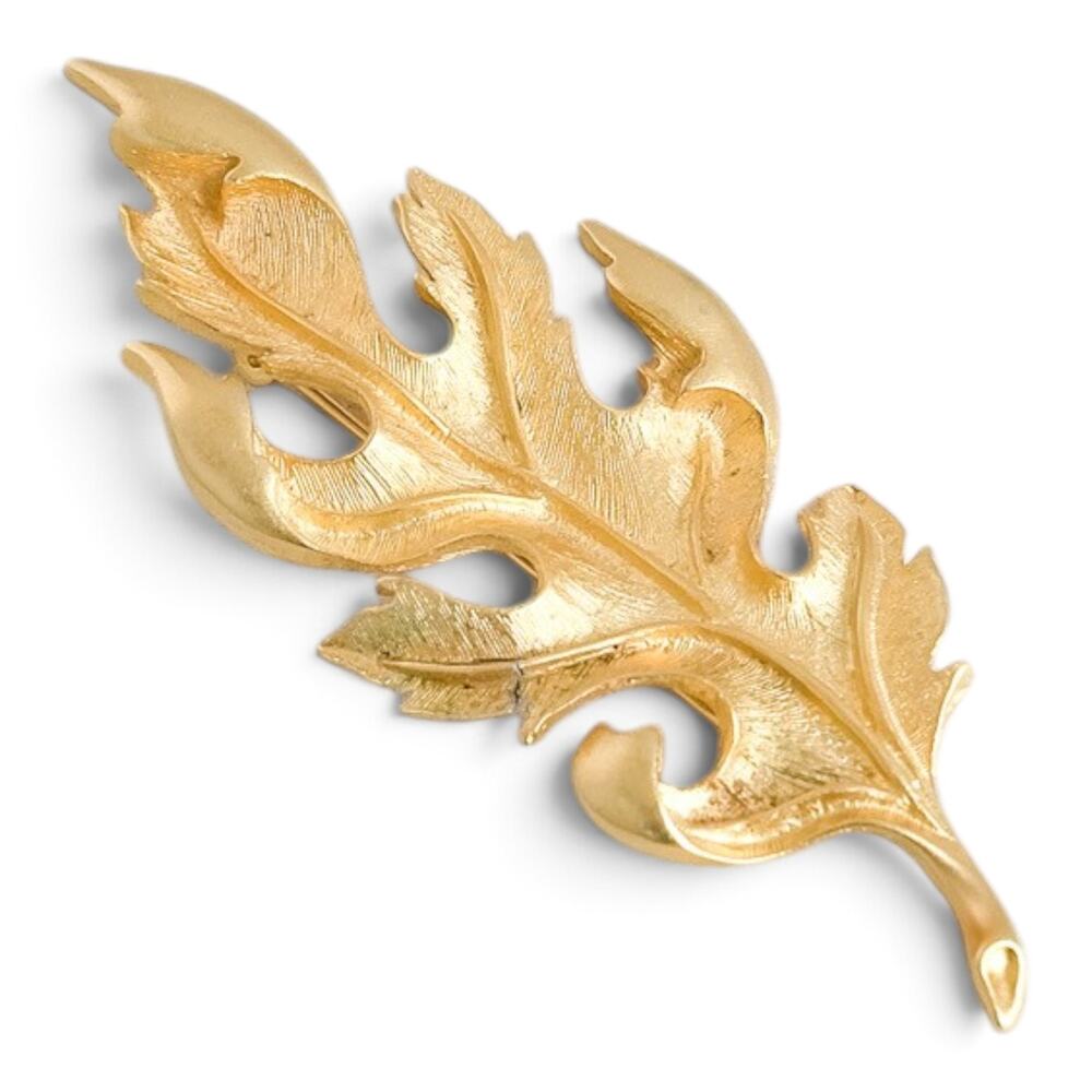 Vintage Gold Tone Oak Leaf Brooch Brushed Finish Textured Nature Pin 3"